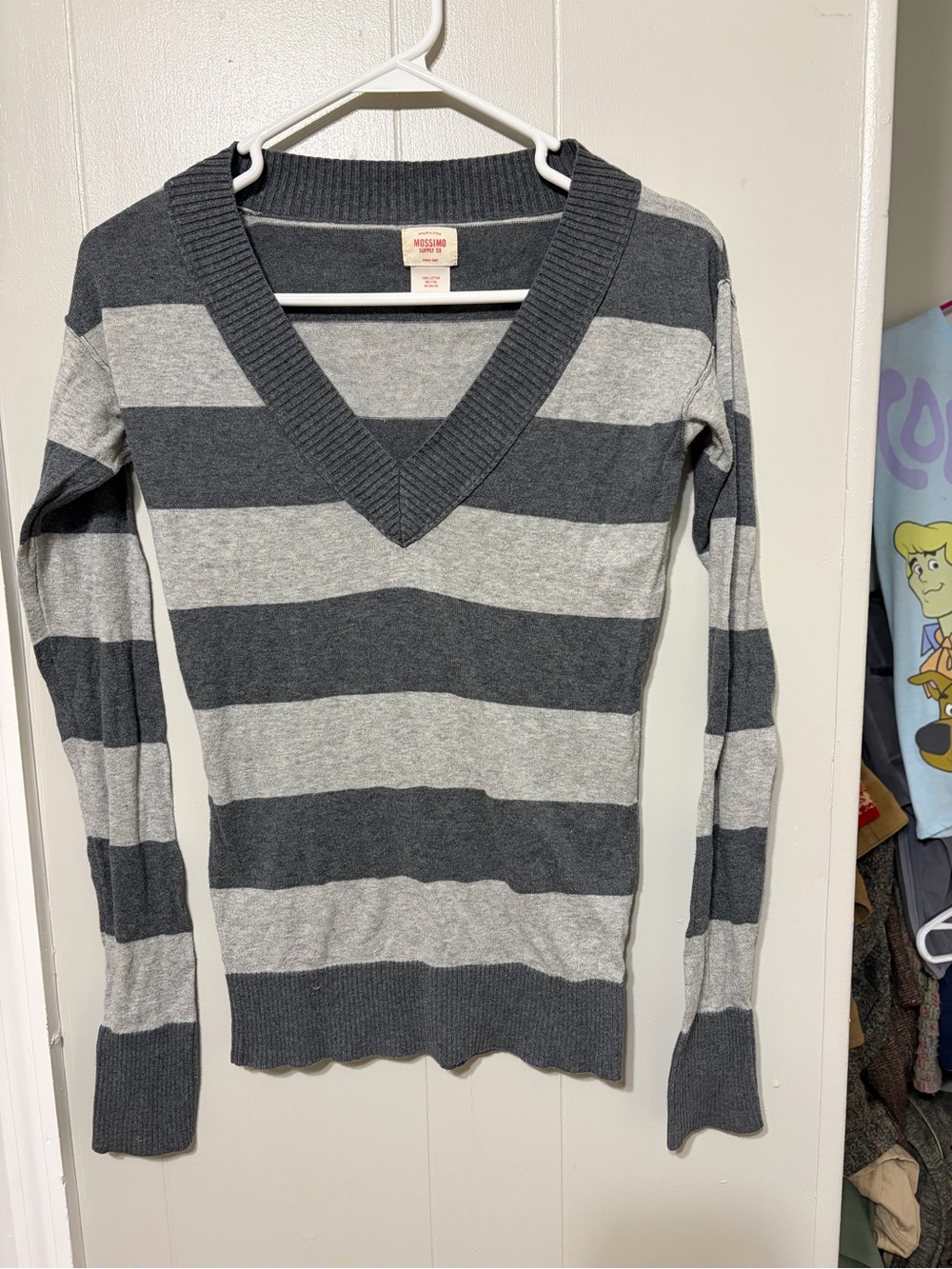 Y2K Mossimo Supply Co. Striped V-Neck Sweater in Dark Gray & Light Gray